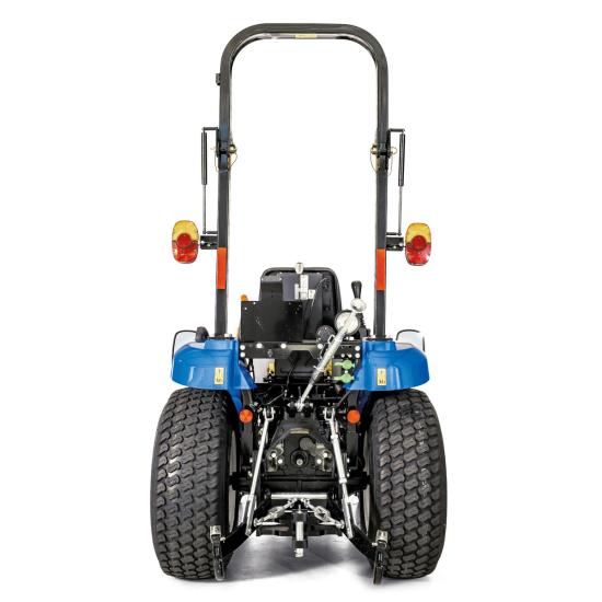 Kompakttraktor New Holland BOOMER 25 Heckansicht