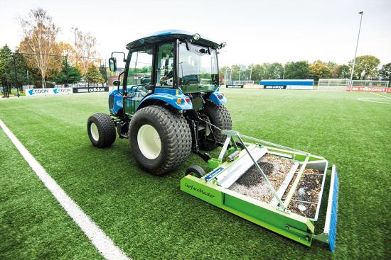 Preview: Boomer 50 Cab Stage V HST