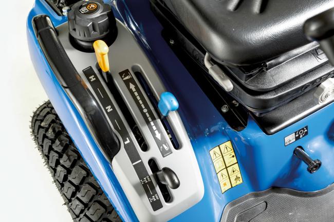 Kompakttraktor New Holland Boomer 25 C