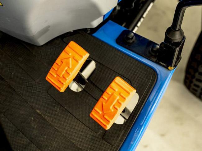 Boomer 45 Cab Stage V HST